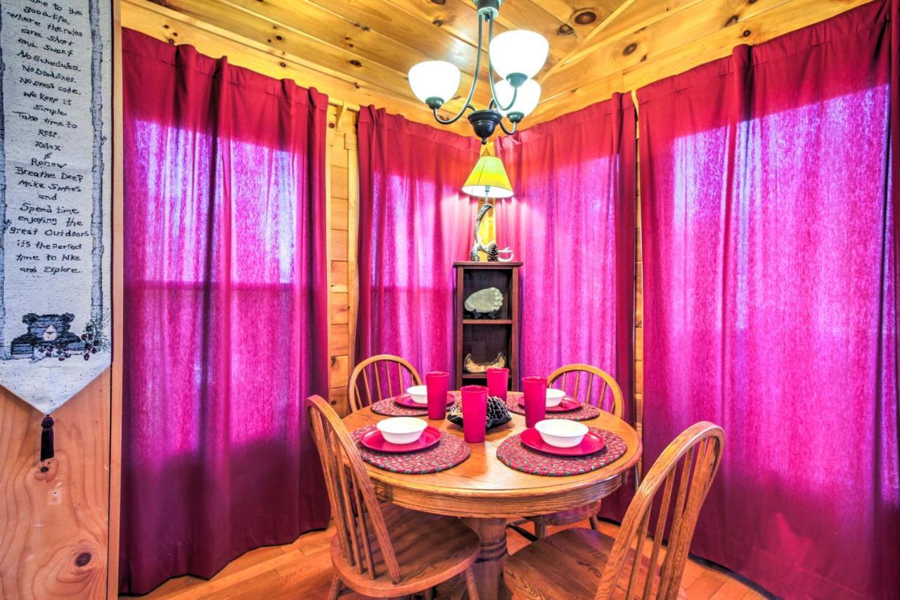 Tree Top Dream Cabin With Hot Tub In Gatlinburg! Villa Exterior photo