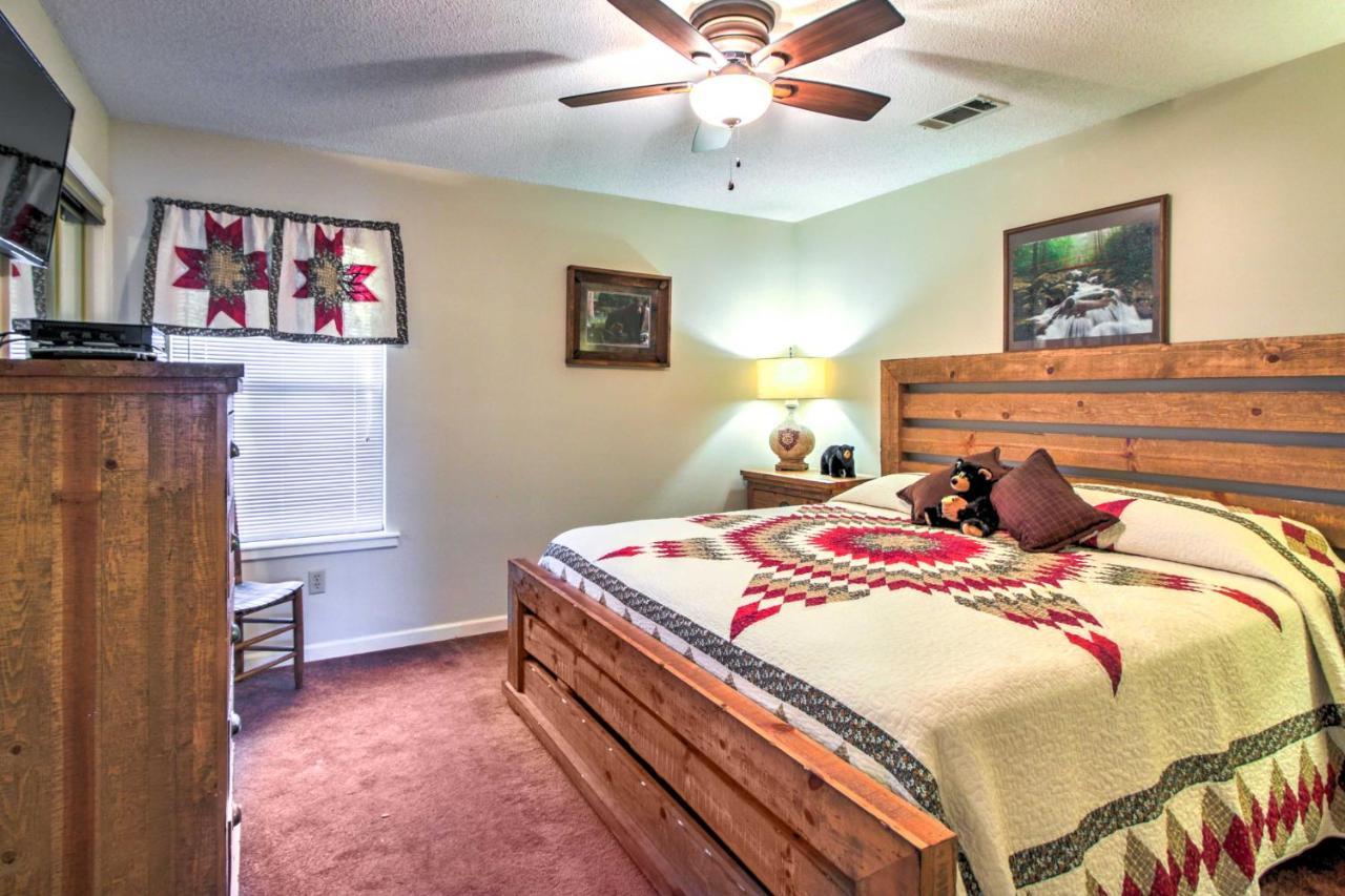 Tree Top Dream Cabin With Hot Tub In Gatlinburg! Villa Exterior photo